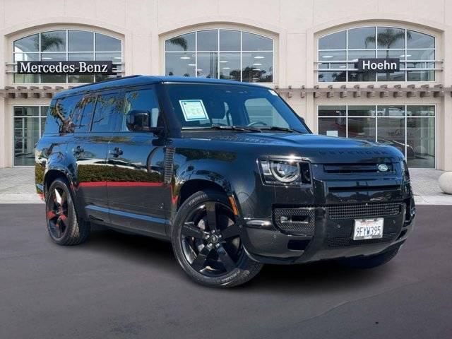 2023 Land Rover Defender 130 X-Dynamic SE AWD photo