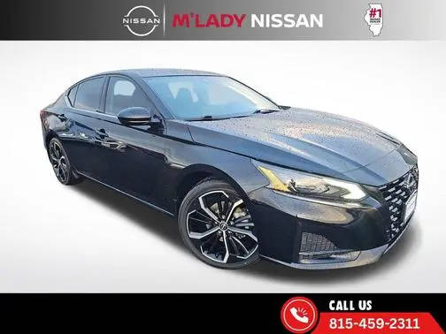 2023 Nissan Altima 2.5 SR FWD photo