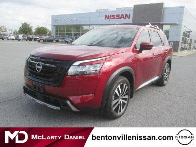 2023 Nissan Pathfinder Platinum 4WD photo