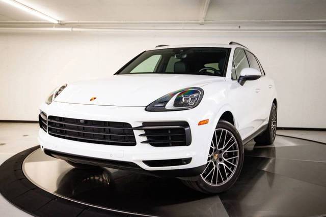 2023 Porsche Cayenne  AWD photo