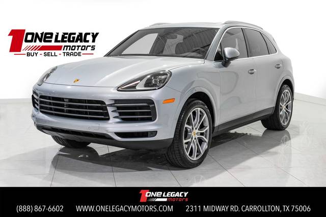 2023 Porsche Cayenne AWD photo