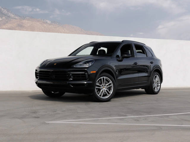 2023 Porsche Cayenne  AWD photo