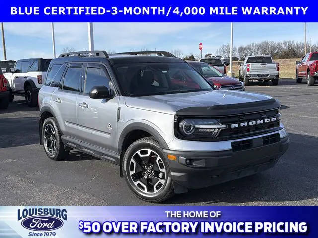 2023 Ford Bronco Sport Outer Banks 4WD photo