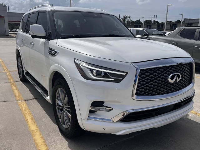 2021 Infiniti QX80 LUXE RWD photo
