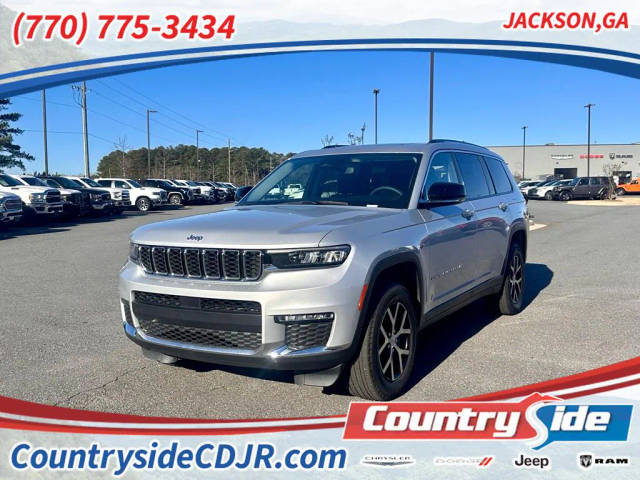 2023 Jeep Grand Cherokee L Limited 4WD photo