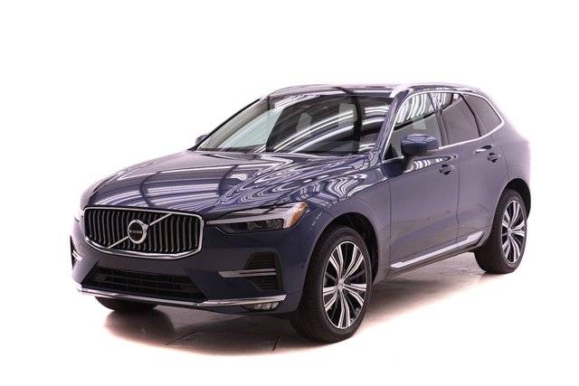 2023 Volvo XC60 Plus Bright Theme AWD photo