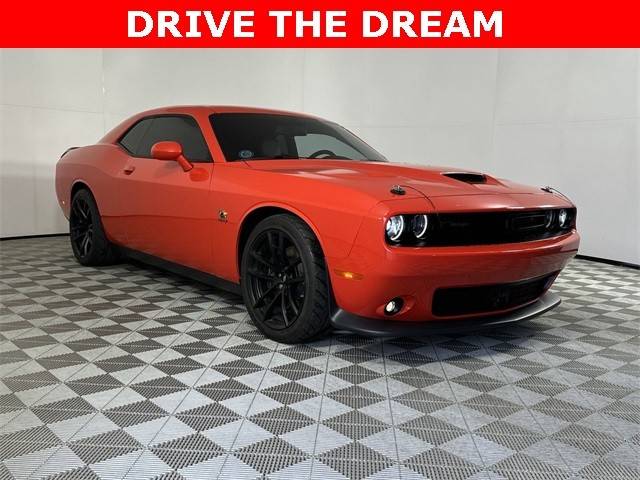 2023 Dodge Challenger R/T Scat Pack RWD photo