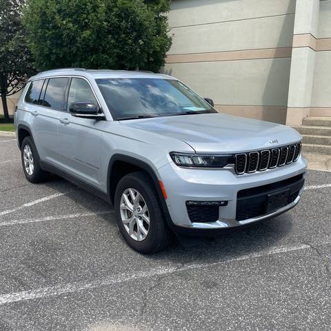 2023 Jeep Grand Cherokee L Limited 4WD photo