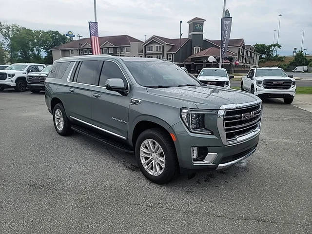 2023 GMC Yukon XL SLT RWD photo