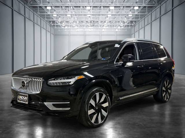 2023 Volvo XC90 Recharge Ultimate Bright Theme AWD photo