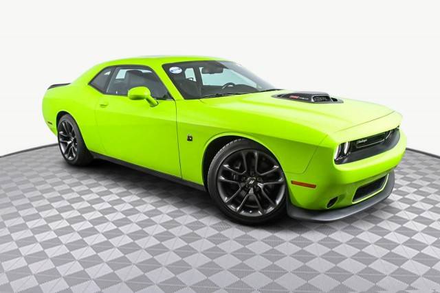 2023 Dodge Challenger R/T Scat Pack RWD photo