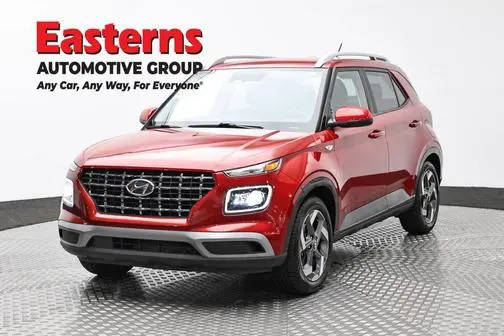 2023 Hyundai Venue Limited FWD photo