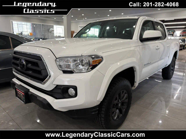 2023 Toyota Tacoma SR5 4WD photo