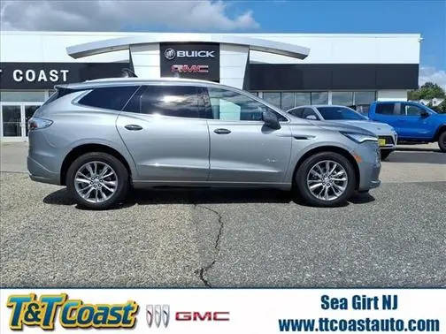 2023 Buick Enclave Avenir AWD photo