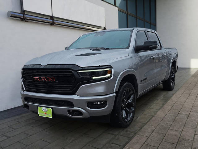 2023 Ram 1500 Limited 4WD photo