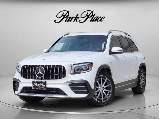 2023 Mercedes-Benz GLB-Class AMG GLB 35 AWD photo