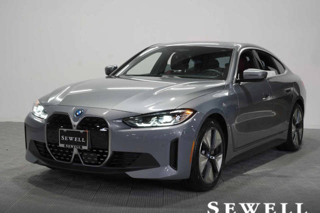 2023 BMW i4 eDrive35 RWD photo