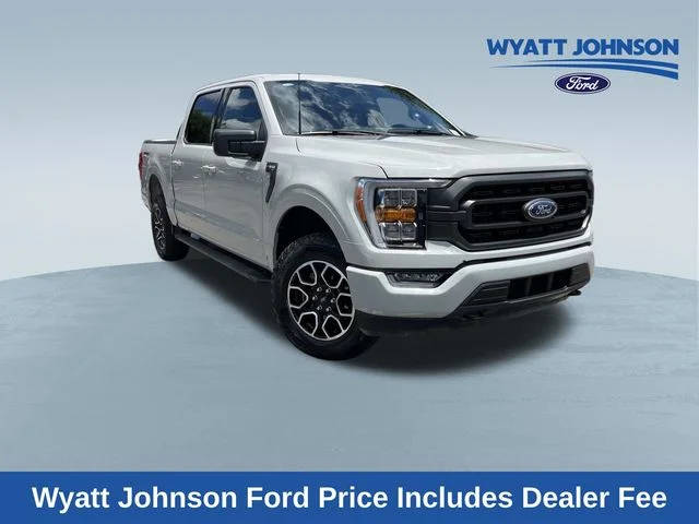 2023 Ford F-150 XLT 4WD photo