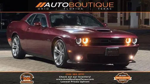 2021 Dodge Challenger R/T RWD photo