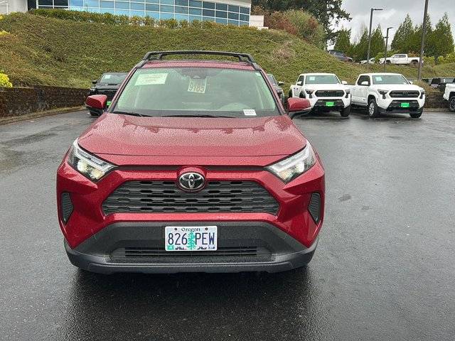 2023 Toyota RAV4 XLE AWD photo