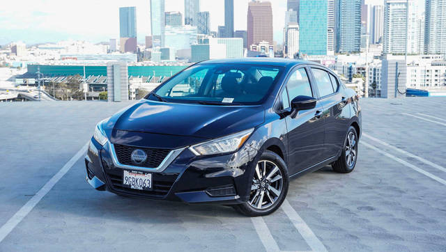 2021 Nissan Versa SV FWD photo