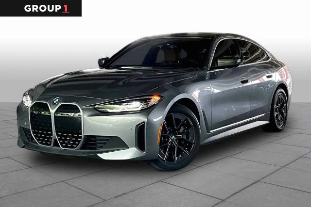 2023 BMW i4 eDrive35 RWD photo