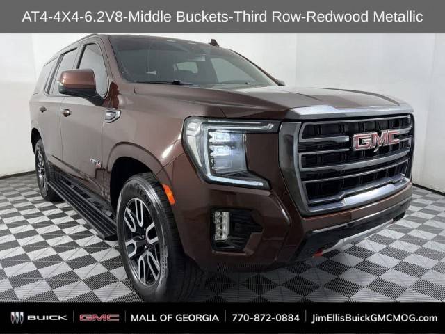 2023 GMC Yukon AT4 4WD photo