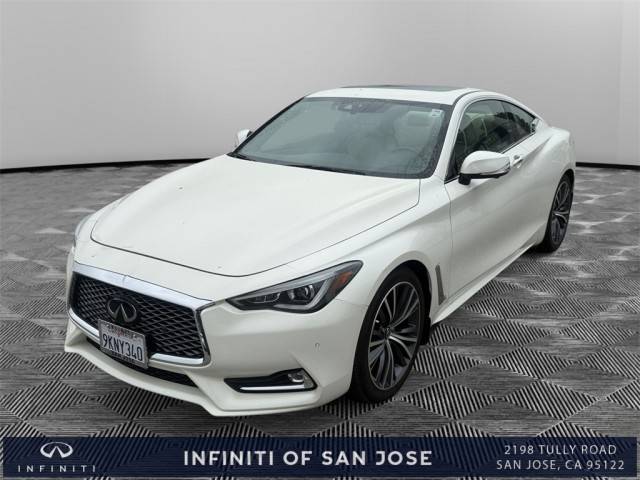 2022 Infiniti Q60 LUXE RWD photo