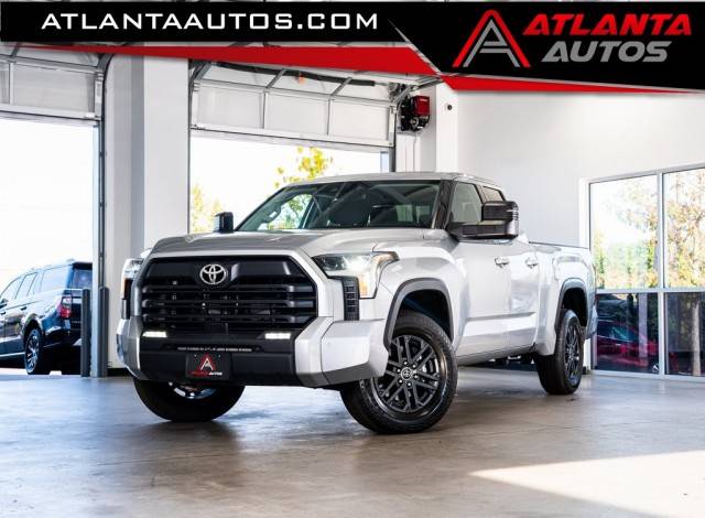 2023 Toyota Tundra SR5 4WD photo