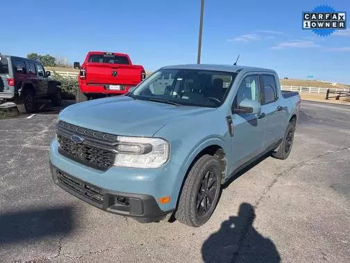 2023 Ford Maverick XLT AWD photo