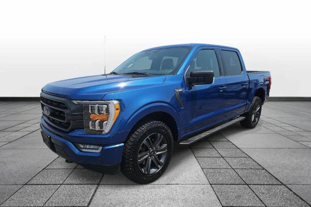 2023 Ford F-150 XLT 4WD photo
