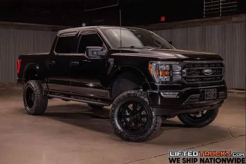 2023 Ford F-150 XLT 4WD photo