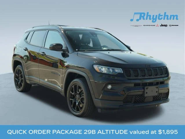 2023 Jeep Compass Altitude 4WD photo