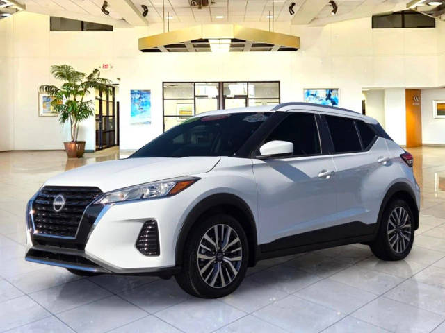 2023 Nissan Kicks SV FWD photo