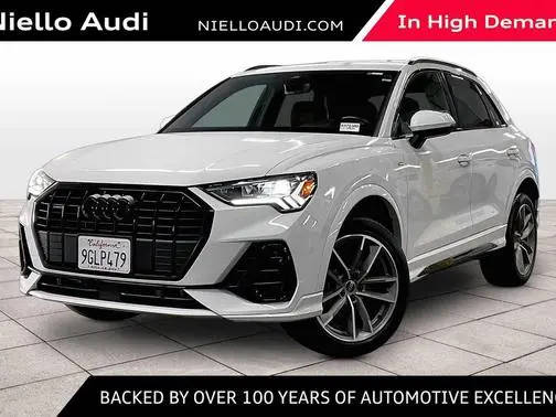 2023 Audi Q3 S line Premium AWD photo