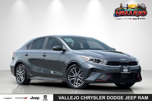 2023 Kia Forte GT-Line FWD photo
