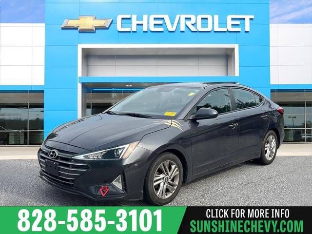 2020 Hyundai Elantra SEL FWD photo