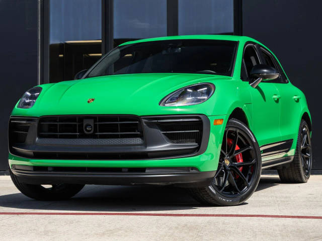 2023 Porsche Macan GTS AWD photo