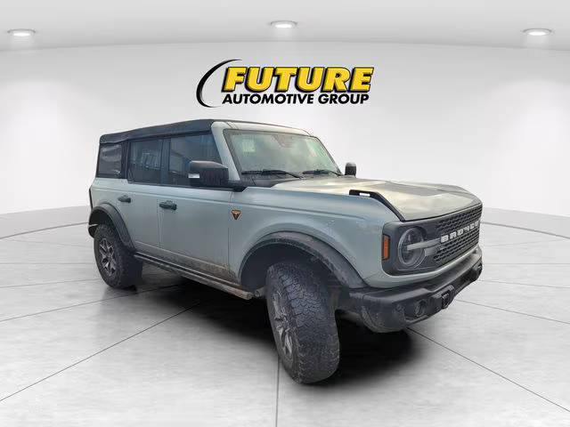 2023 Ford Bronco 4 Door Badlands 4WD photo