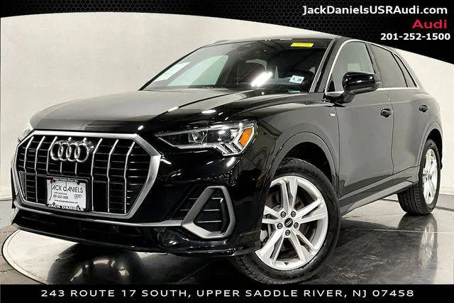 2023 Audi Q3 S line Premium AWD photo