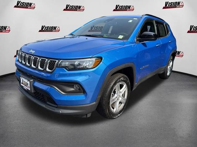 2023 Jeep Compass Latitude 4WD photo