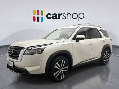 2023 Nissan Pathfinder Platinum 4WD photo