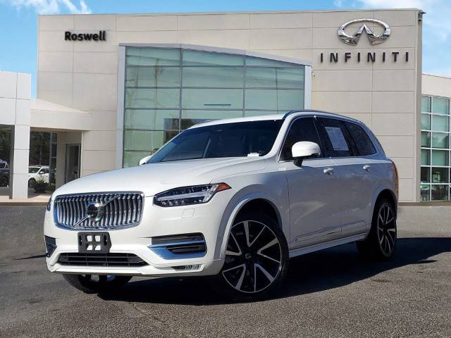 2023 Volvo XC90 Plus AWD photo