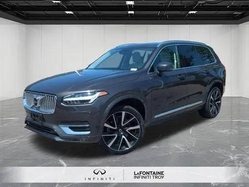 2023 Volvo XC90 Plus AWD photo
