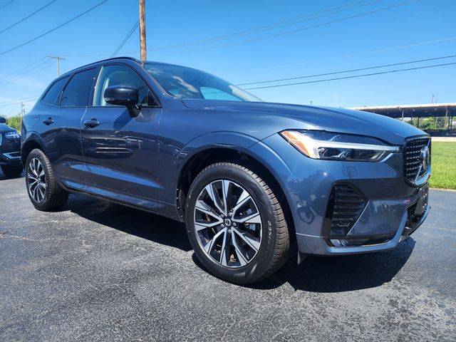 2023 Volvo XC60 Plus Dark Theme AWD photo