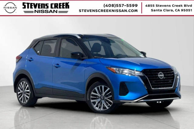 2023 Nissan Kicks SV FWD photo