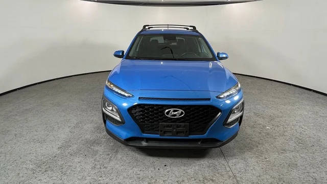 2021 Hyundai Kona SEL FWD photo
