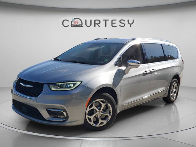 2021 Chrysler Pacifica Minivan Limited AWD photo