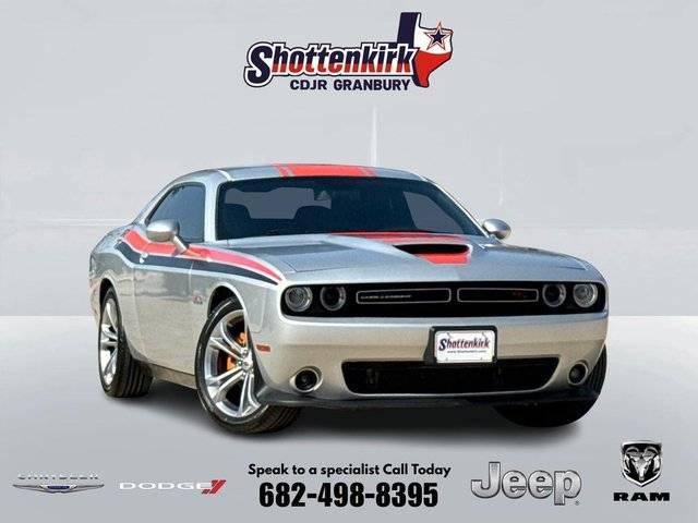 2021 Dodge Challenger R/T RWD photo