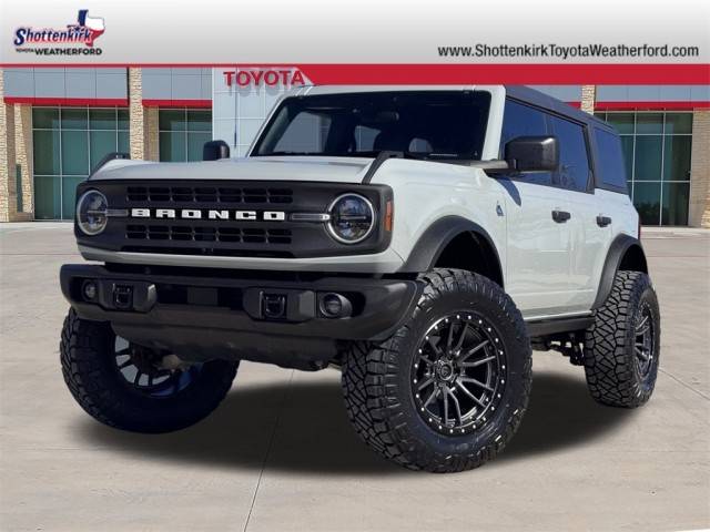 2022 Ford Bronco 4 Door Black Diamond 4WD photo